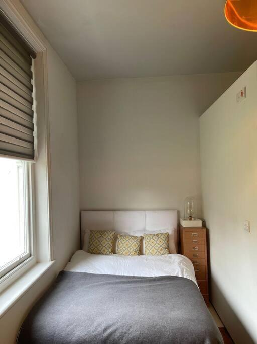 Ferienwohnung 4 Quiet Compact Studio With Garden View - Best Location - Comfortable - Quiet Hove Exterior foto